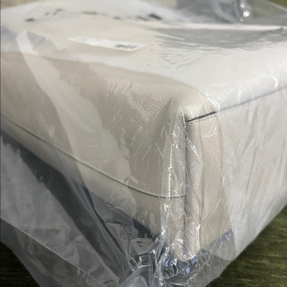 Coach Thea Tote Bag Leather Bag NWT‎ - Picture 6 of 8